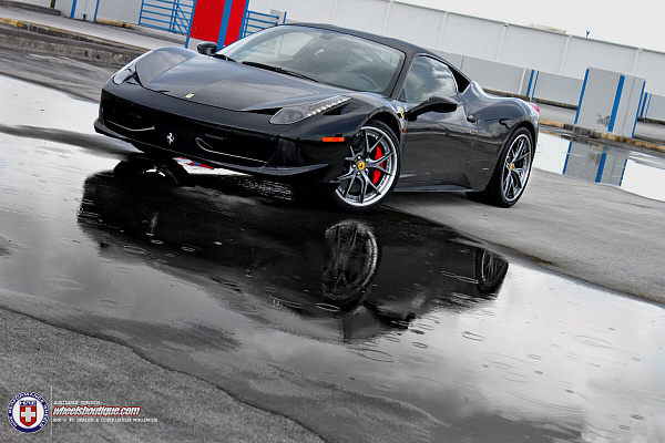 Фото дисков HRE S101 Глянцевый графит на Ferrari 458