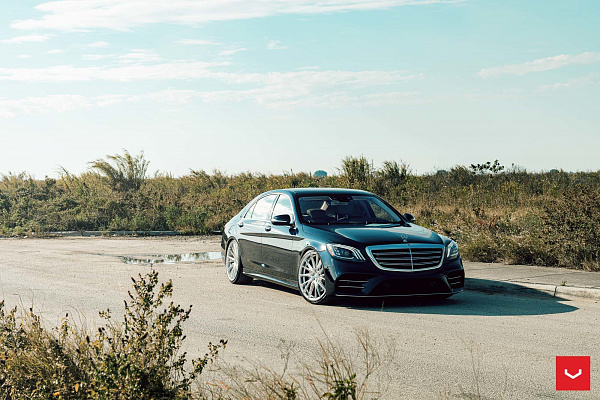 Фото дисков Vossen HF-4T Серебро на Mercedes-Benz S-Class (W222, C217)