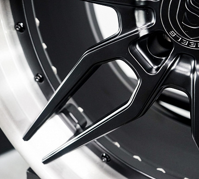 Strasse Wheels SV4 Deep Concave FS