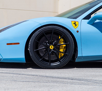 Фото дисков Anrky AN12 на Ferrari 488