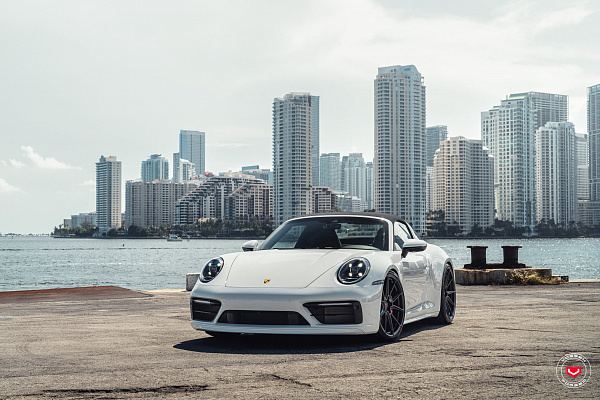 Фото дисков Vossen EVO-2 Черный сатин на Porsche 911 VIII