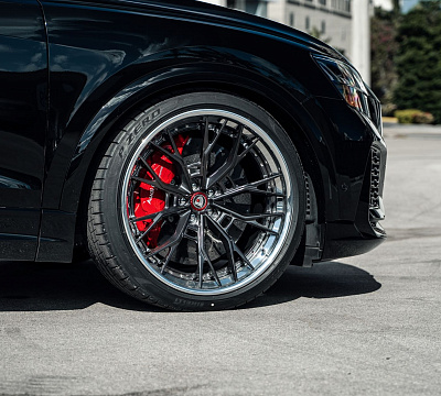Фото дисков Anrky S3-X5 на Audi Q8