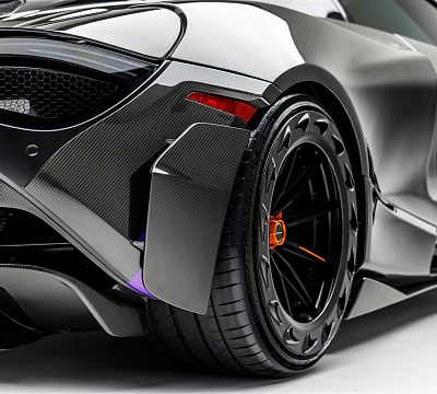Фото дисков Brixton Forged R11-R Aerotech на McLaren 720S
