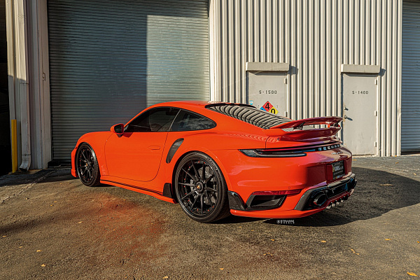 Фото дисков Strasse Wheels SV10 Deep Concave Duoblock Черный сатин на Porsche 911 VIII