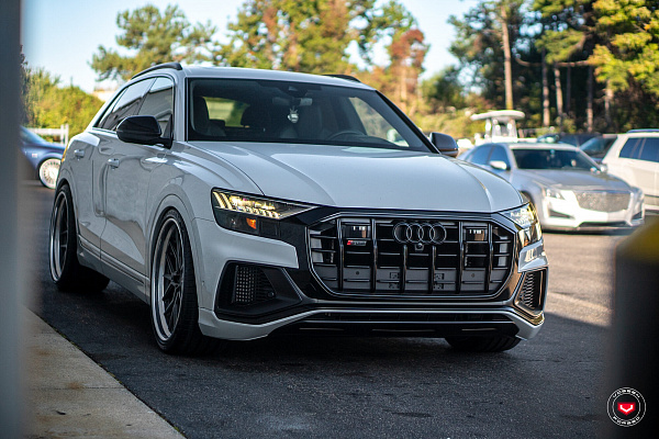 Фото дисков Vossen M-X3 (3-Piece) Матовый графит на Audi Q8