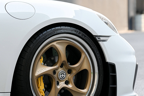 Фото дисков HRE 522 Сатиновая шампань на Porsche Boxster IV