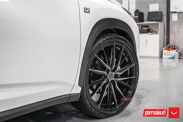 Фото дисков Vossen HF-4T Алмазная проточка на Lexus NX I
