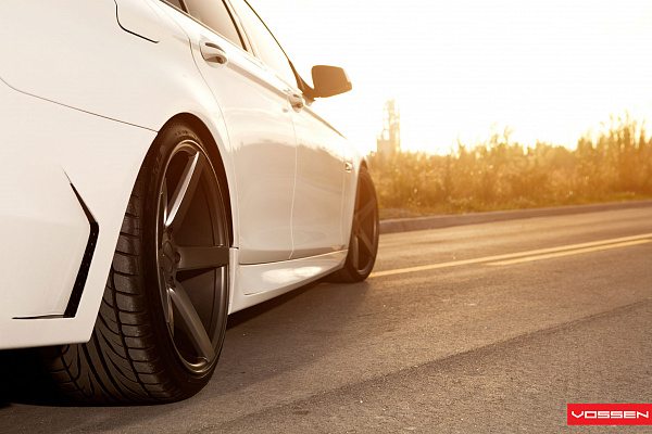 Фото дисков Vossen CV3 Сатиновая бронза на BMW 5/M5 (F10)