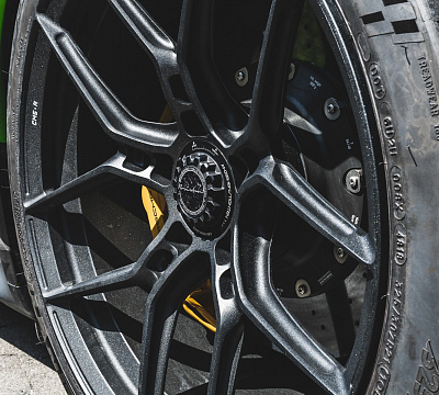 Фото дисков Brixton Forged CM5-R на Porsche 911 VII