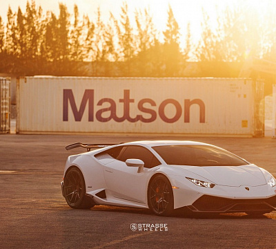 Фото дисков Strasse Wheels SM5R Deep Concave Monoblock на Lamborghini Huracan