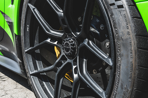 Фото дисков Brixton Forged CM5-R Черный матовый на Porsche 911 VII
