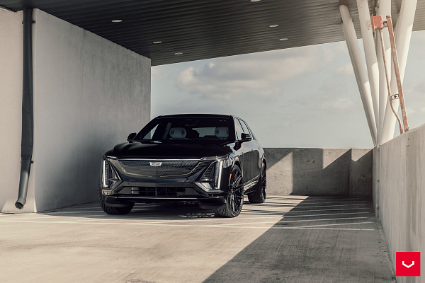 Фото дисков Vossen HF6-5 Черный сатин на Cadillac Lyriq