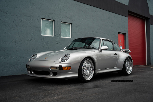 Фото дисков HRE 501 Глянцевый лак на Porsche 911 IV