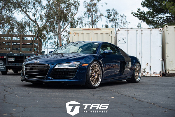 Фото дисков HRE C100 Глянцевое темное золото на Audi R8 (Typ 42)