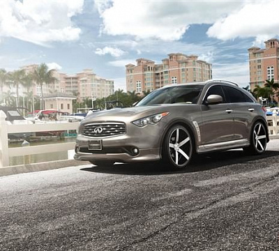 Фото дисков Vossen CV3 на Infiniti FX II
