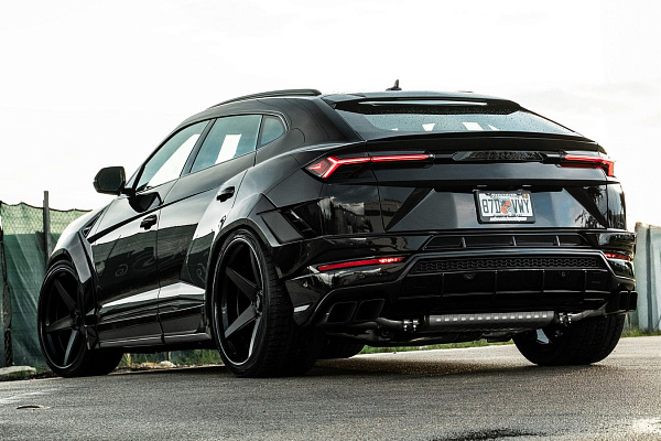 Фото дисков Anrky RS5.3 Черный сатин на Lamborghini Urus
