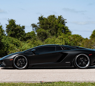 Фото дисков Anrky AN37 на Lamborghini Aventador