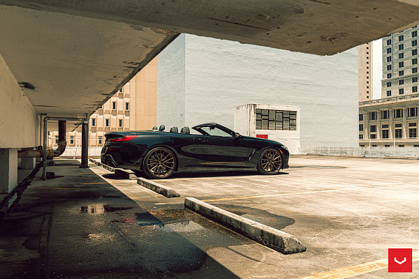 Фото дисков Vossen HF-4T Сатиновая бронза на BMW 8/M8