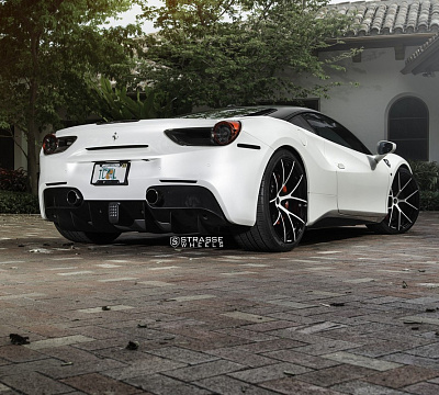 Фото дисков Strasse Wheels SM5R Deep Concave Monoblock на Ferrari 488