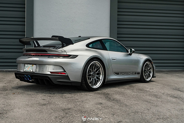 Фото дисков Anrky RS1 Глянцевый графит на Porsche 911 VIII