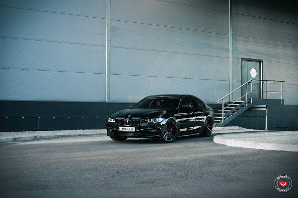 Фото дисков Vossen CG-203 Черный глянец на BMW 5/M5 (G30/F90)