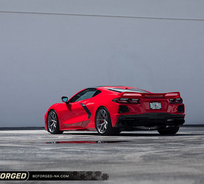 Фото дисков BC Forged RZ21 на Chevrolet Corvette C8