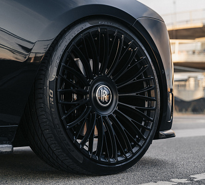 Фото дисков Vossen UV-6 на Rolls-Royce Ghost II