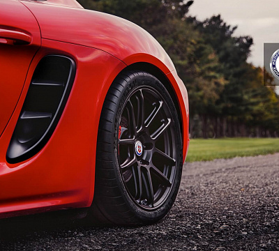 Фото дисков HRE RC104 на Porsche Cayman II