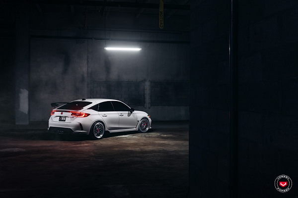 Фото дисков Vossen GEN-03 (3-piece) Черный матовый на Honda Civic Type R FL5
