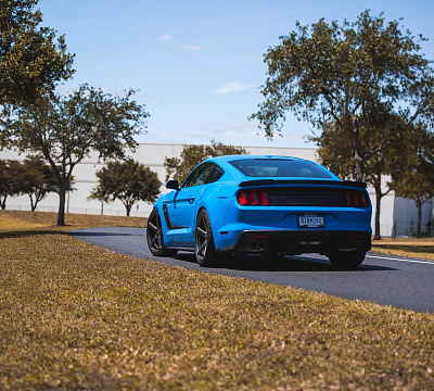 Фото дисков Vossen CV3 на Ford Mustang VI