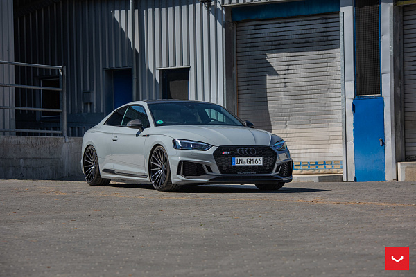 Фото дисков Vossen VFS-2 Глянцевый темный лак на Audi A/S/RS 5 (F5)