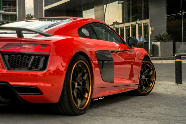 Фото дисков HRE S201 Сатиновая бронза на Audi R8 (4S)