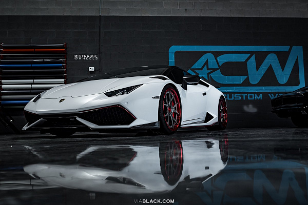 Фото дисков Strasse Wheels SM5R Deep Concave Другой цвет на Lamborghini Huracan