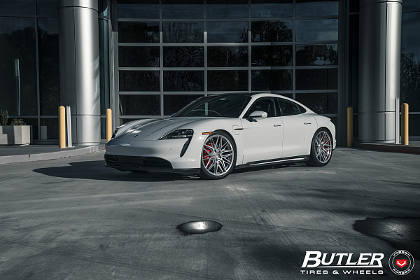 Фото дисков Vossen EVO-5R Глянцевый лак на Porsche Taycan I