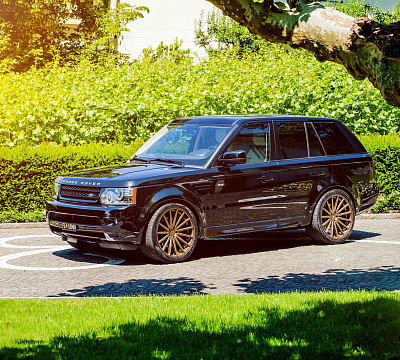 Фото дисков Vossen VFS-2 на Land Rover Range Rover Sport I