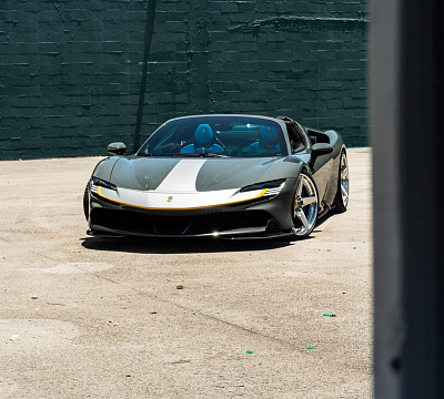 Фото дисков Anrky RS5.3 на Ferrari SF90