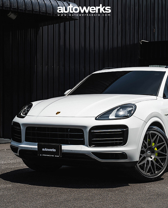 Фото дисков 300M Сатиновый графит на Porsche Cayenne III
