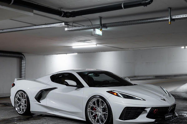 Фото дисков ST Wheels ST9 Полированный лак на Chevrolet Corvette C8