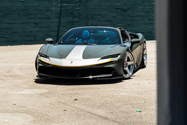 Фото дисков Anrky RS5.3 Полированный лак на Ferrari SF90