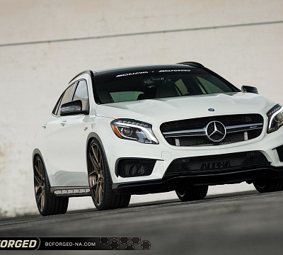 Фото дисков BC Forged HCA381 на Mercedes-Benz GLA (X156)