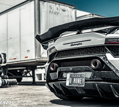 Фото дисков Strasse Wheels SV10 Deep Concave FS на Lamborghini Huracan