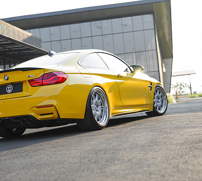 Фото дисков HRE 528 на BMW 4/M4 (F32/F82)
