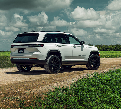Фото дисков Vossen HF-3 на Jeep Grand Cherokee V