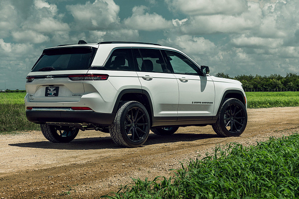 Фото дисков Vossen HF-3 Черный глянец на Jeep Grand Cherokee V