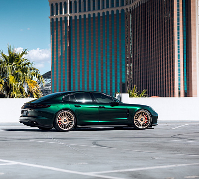Фото дисков Vossen S17-13 на Porsche Panamera II