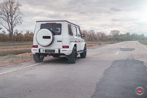 Фото дисков Vossen M-X6 Черный глянец на Mercedes-Benz G-Class III