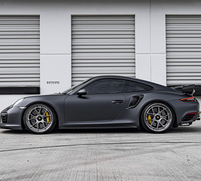 Фото дисков Strasse Wheels SM5R Deep Concave FS на Porsche 911 VII