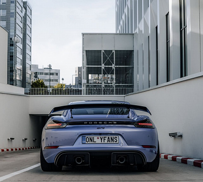 Фото дисков Brixton Forged PF7-RS на Porsche Cayman III