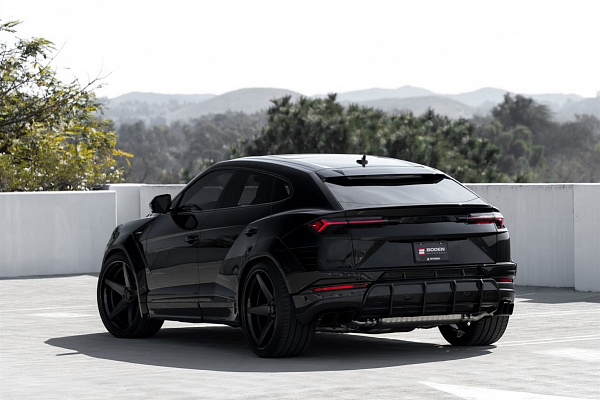 Фото дисков Anrky RS5.3 Черный сатин на Lamborghini Urus