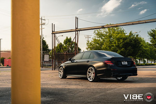 Фото дисков Vossen EVO-3 Глянцевый лак на Mercedes-Benz E-Class (W213, S213, C238)